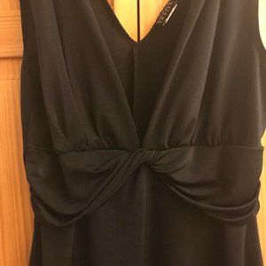 Super cute sleeveless woman's all black top